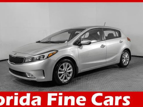 Used 2017 Kia Forte LX w/ LX Popular Plus Package image 1