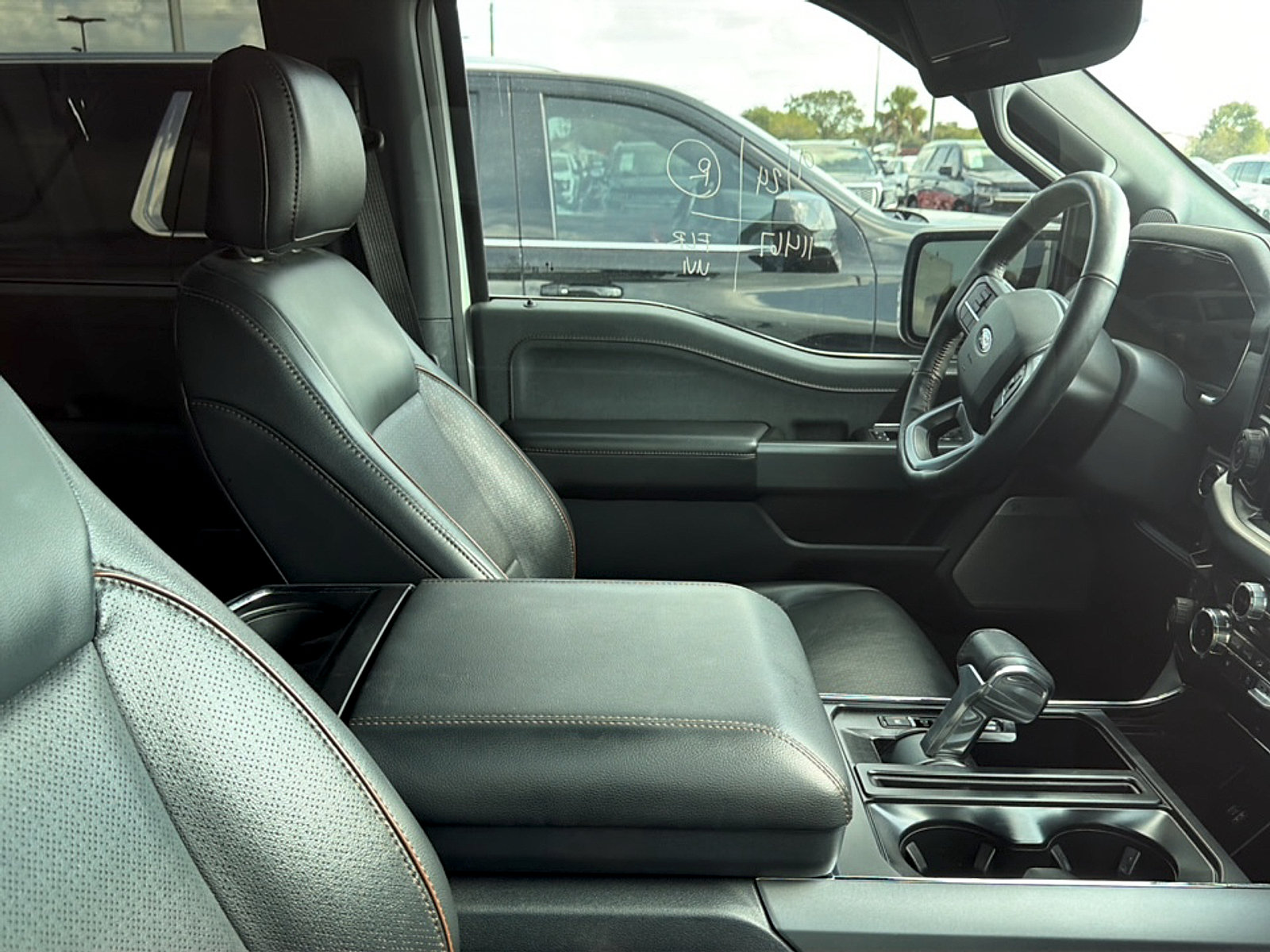 Used 2024 Ford F150 Lariat w/ FX4 Off-Road Package AWD/4WD image 7