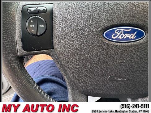 Used 2010 Ford Explorer Limited image 21