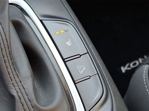 Used 2021 Hyundai Kona Limited w/ Cargo Package image 25