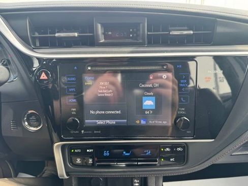 Used 2017 Toyota Corolla SE 50th Anniversary image 14