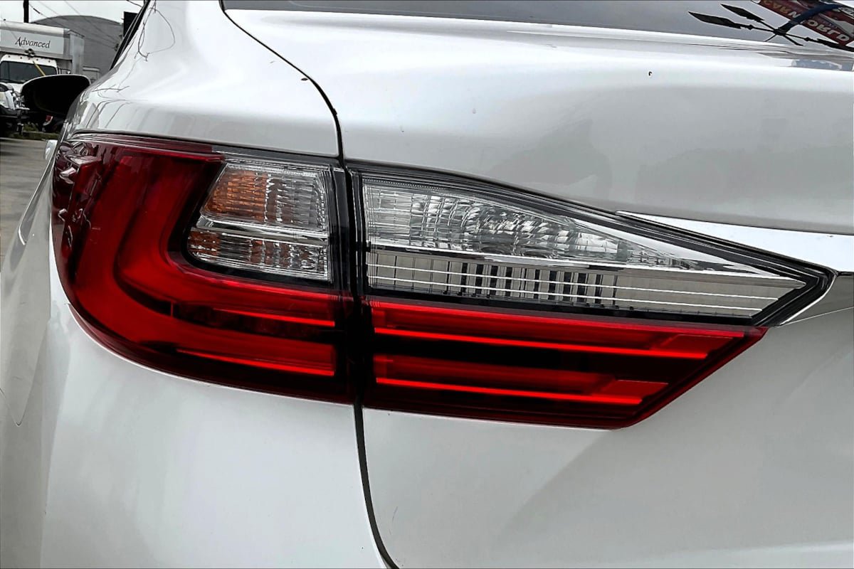 Used 2017 Lexus ES 350 FWD image 30