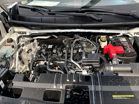 New 2026 Nissan Kicks S image 16