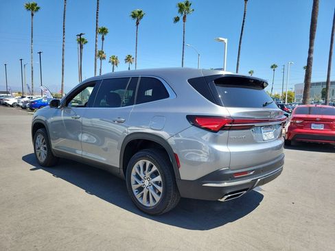 Used 2026 Buick Enclave Preferred w/ Power Package FWD image 3