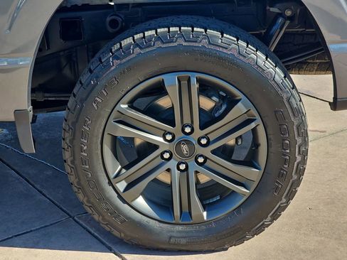 Used 2021 Ford F150 Lariat image 39