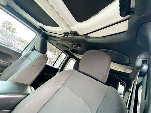 Used 2022 Jeep Wrangler Unlimited Sport S image 20