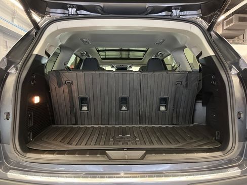 Used 2024 Subaru Ascent Touring image 34
