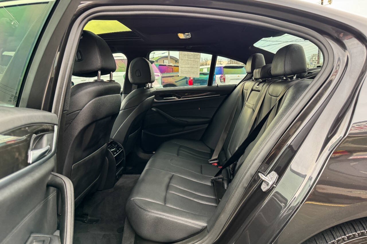 Used 2018 BMW 530i xDrive AWD/4WD image 20