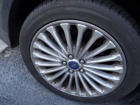 Used 2015 Ford Fusion Titanium image 11