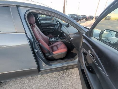 Used 2025 MAZDA CX-30 AWD 2.5 S w/ Preferred Package image 3
