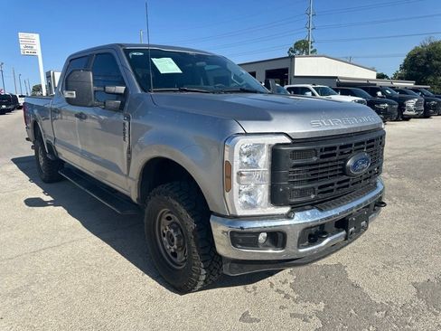 Used 2024 Ford F250 XL w/ XL Off-Road Package AWD/4WD image 2