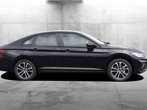 New 2026 Volkswagen Jetta Sport FWD image 5