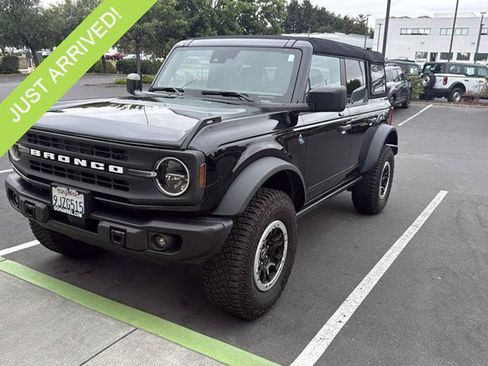 Certified 2023 Ford Bronco Black Diamond w/ Sasquatch Package AWD/4WD image 1