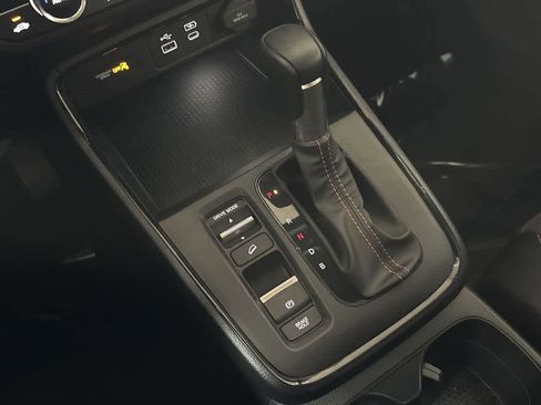 Used 2025 Honda CR-V Sport image 19