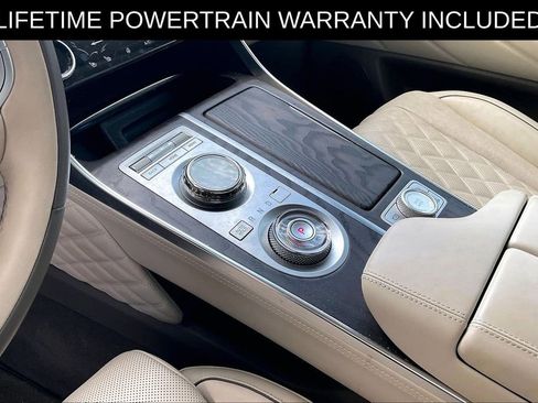 Used 2024 Genesis GV80 3.5T w/ Prestige Package image 17