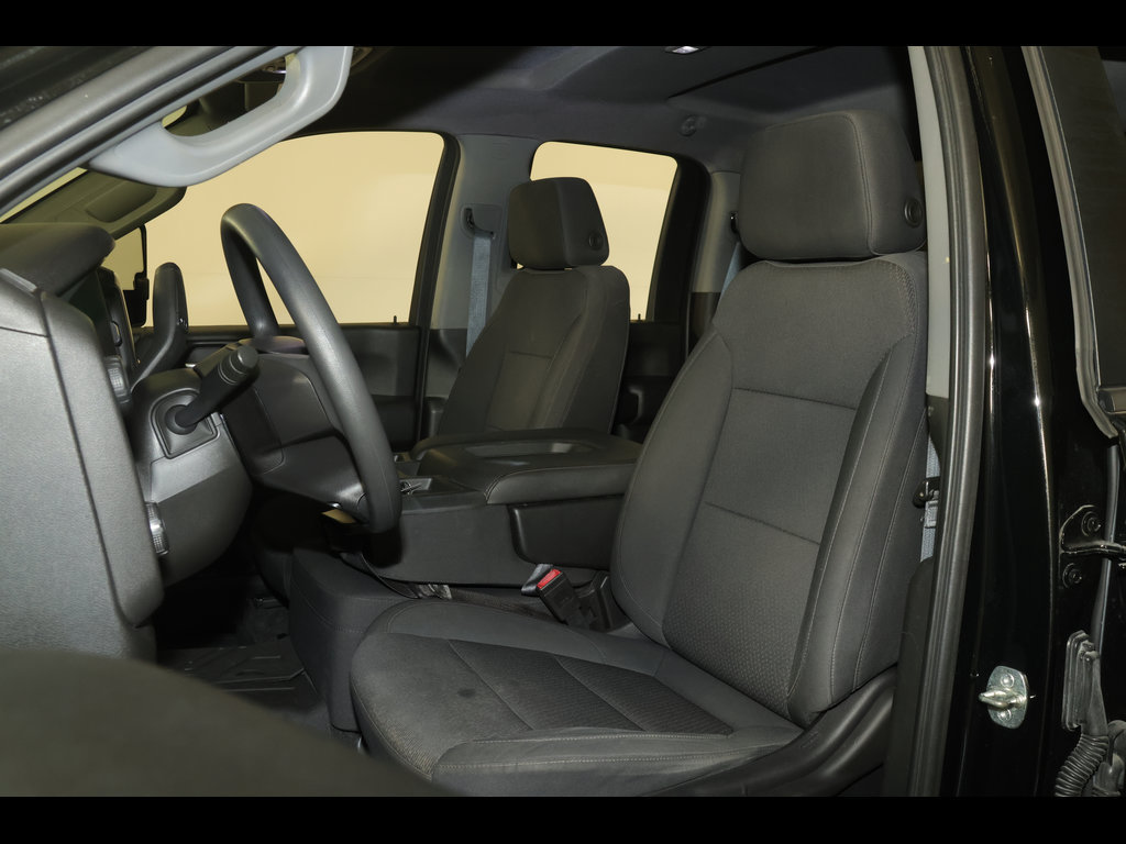 Used 2020 Chevrolet Silverado 2500 Custom w/ Custom Value Package AWD/4WD image 22