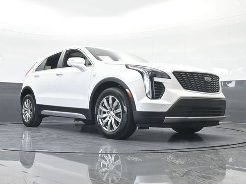 Used 2022 Cadillac XT4 Premium Luxury w/ Enhanced Visibility Package image 72
