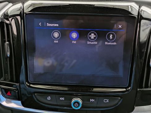 Used 2023 Chevrolet Traverse LT AWD/4WD image 16