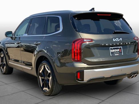 Certified 2025 Kia Telluride S AWD/4WD image 12