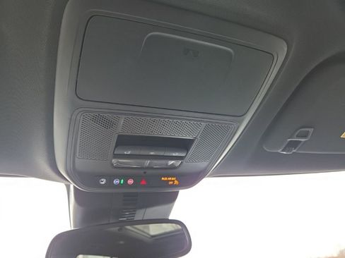 Certified 2025 GMC Acadia Elevation w/ Elevation Premium Package image 40