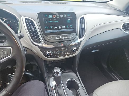 Used 2018 Chevrolet Equinox Premier AWD/4WD image 17
