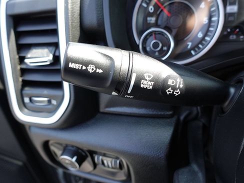 Used 2019 RAM 1500 Big Horn AWD/4WD image 56