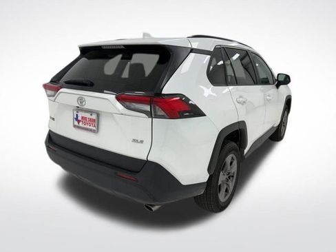 Used 2024 Toyota RAV4 XLE image 27