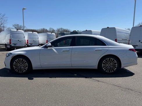 Used 2026 Mercedes-Benz S 580 4MATIC Sedan image 4