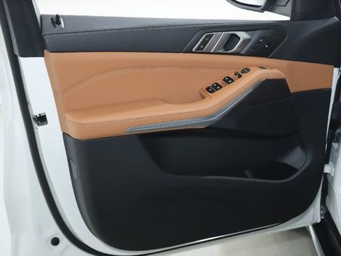 Certified 2024 BMW X5 xDrive40i w/ Parking Assistance Package image 16