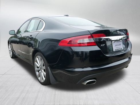 Used 2011 Jaguar XF Premium image 5