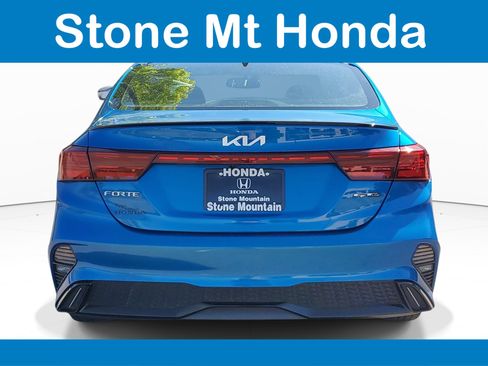 Used 2023 Kia Forte GT-Line w/ GT-Line Technology Package FWD image 5