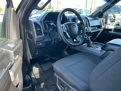 Used 2018 Ford F150 XLT w/ Equipment Group 302A Luxury image 7
