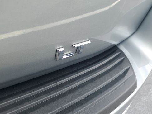 Used 2024 Chevrolet Tahoe LT w/ LT Signature Package image 9