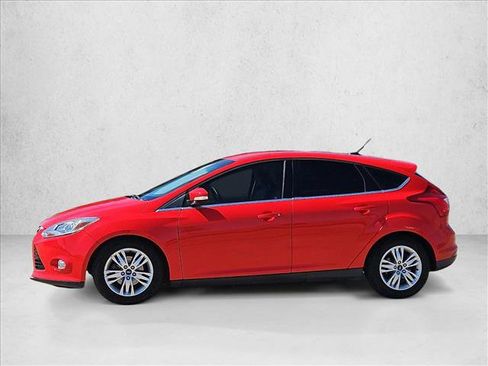 Used 2012 Ford Focus SEL FWD image 9