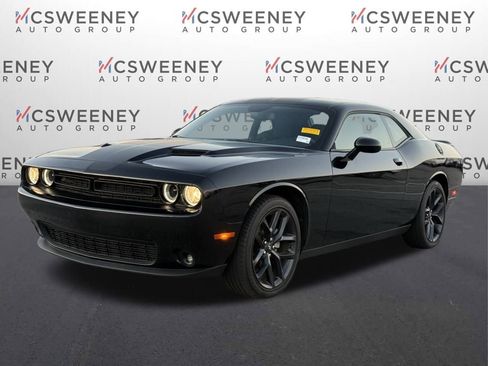 Used 2023 Dodge Challenger SXT w/ Blacktop Package image 1