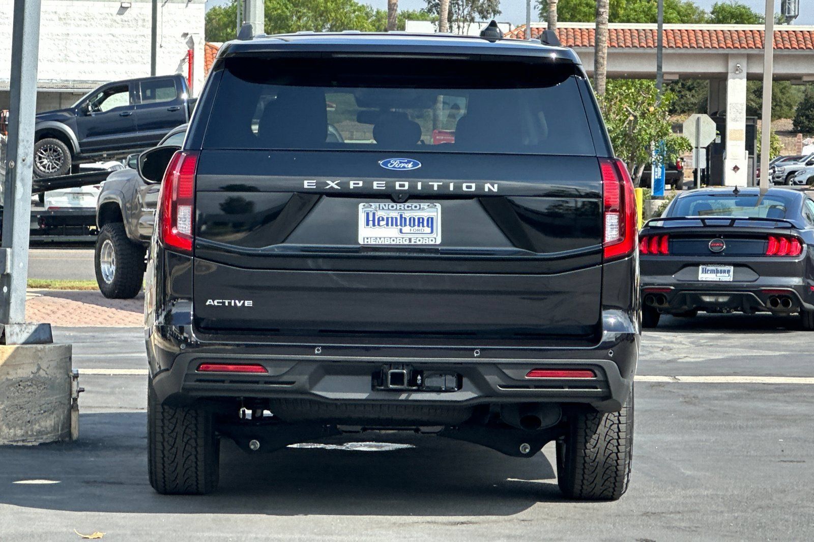 New 2025 Ford Expedition Active AWD/4WD image 5