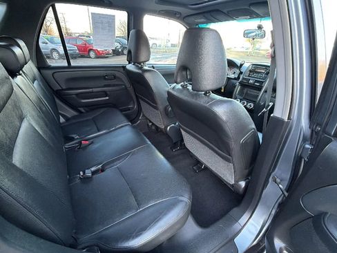 Used 2005 Honda CR-V EX image 15