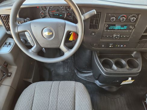 New 2025 Chevrolet Express 3500 w/ Power Convenience Package image 27