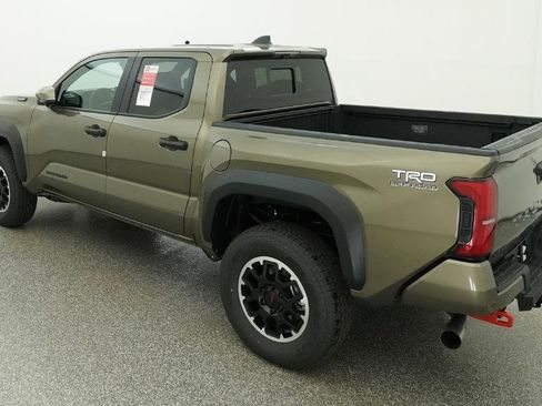 New 2026 Toyota Tacoma TRD Off-Road AWD/4WD image 6