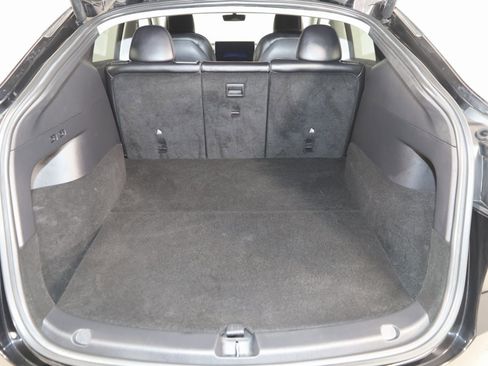 Used 2022 Tesla Model Y Long Range image 48