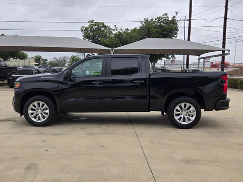Used 2022 Chevrolet Silverado 1500 Custom RWD image 4