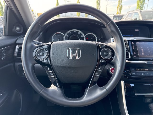 Used 2017 Honda Accord EX-L image 18