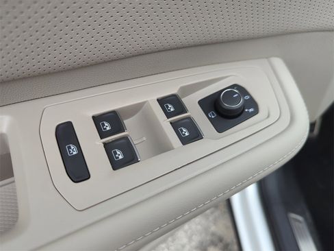 New 2026 Volkswagen Atlas SEL Premium R-Line image 31