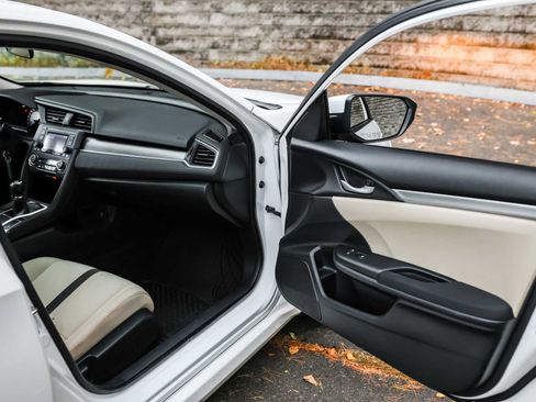 Used 2017 Honda Civic LX image 15