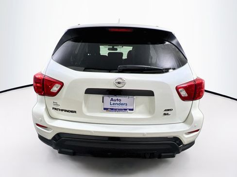 Used 2020 Nissan Pathfinder SL AWD/4WD image 6