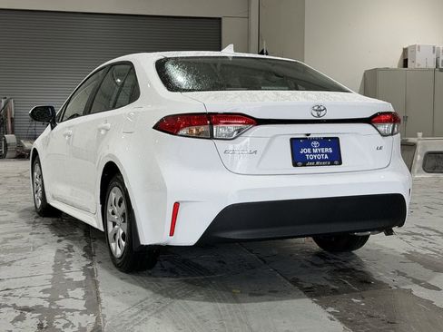 Certified 2026 Toyota Corolla LE FWD image 7