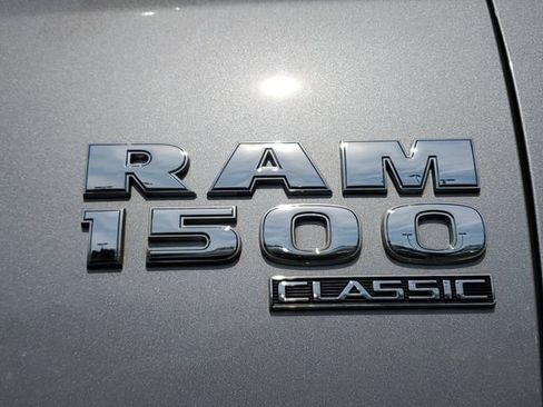 Certified 2019 RAM 1500 Big Horn image 8