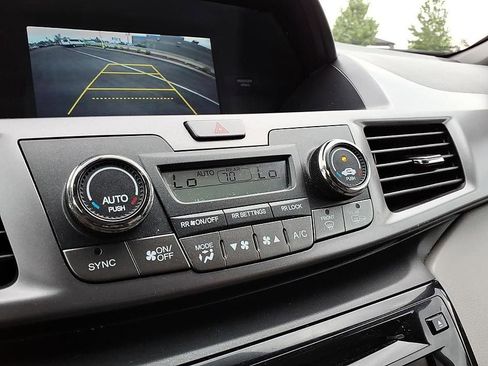 Used 2014 Honda Odyssey EX image 30