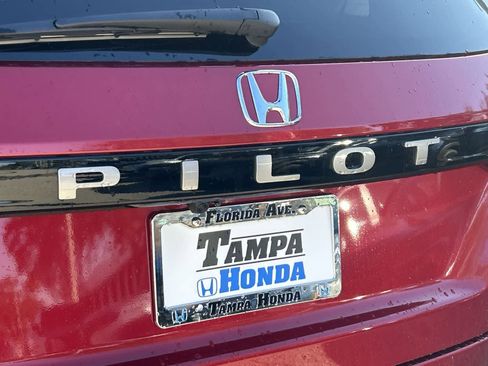New 2026 Honda Pilot EX-L image 7