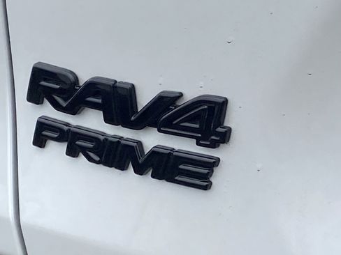 Used 2023 Toyota RAV4 XSE w/ Weather Package AWD/4WD image 5